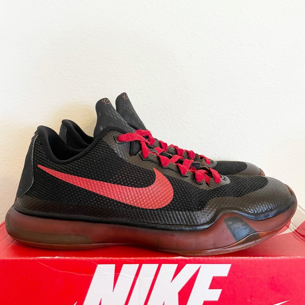 Nike Kobe X 10 Low Bright Crimson size 7 705317-060  2015 PRE-OWNED